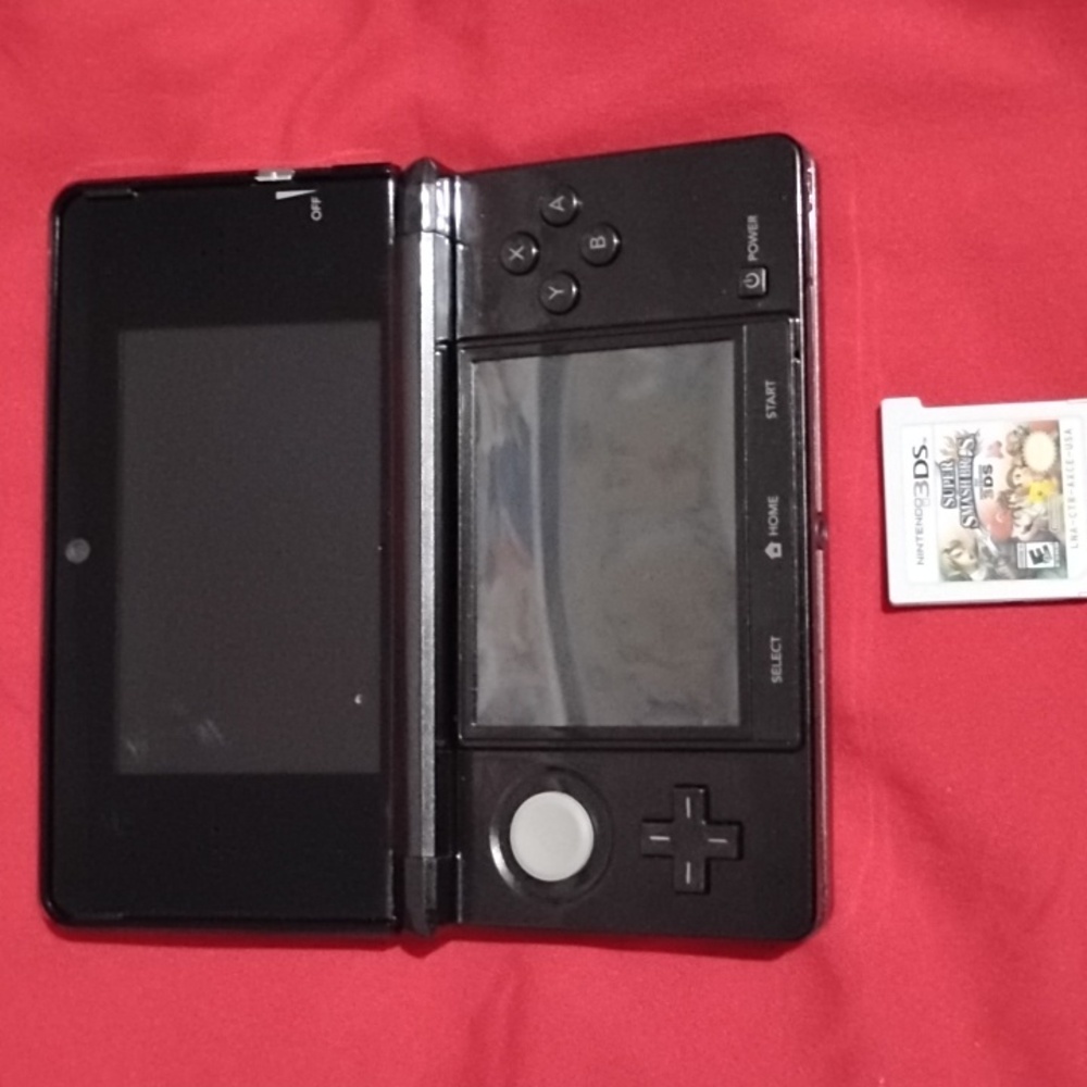 Nintendo 3ds - Picture 2 of 4